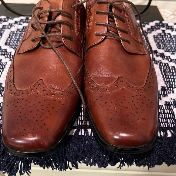 Stacy Adams Wingtip Shoes - Picture 7 of 10
